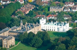 英国圣玛丽大学学院