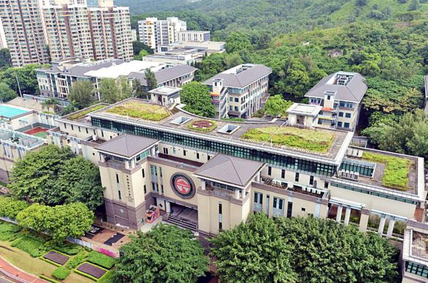 香港岭南大学招收内地高考生的分数是多少？