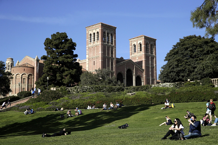 ucla是美国哪所大学？