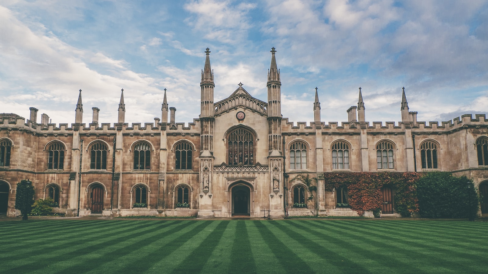 英国比较好的大学学校 - 英国大学排名前十的院校