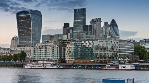 加拿大留学最低多少钱