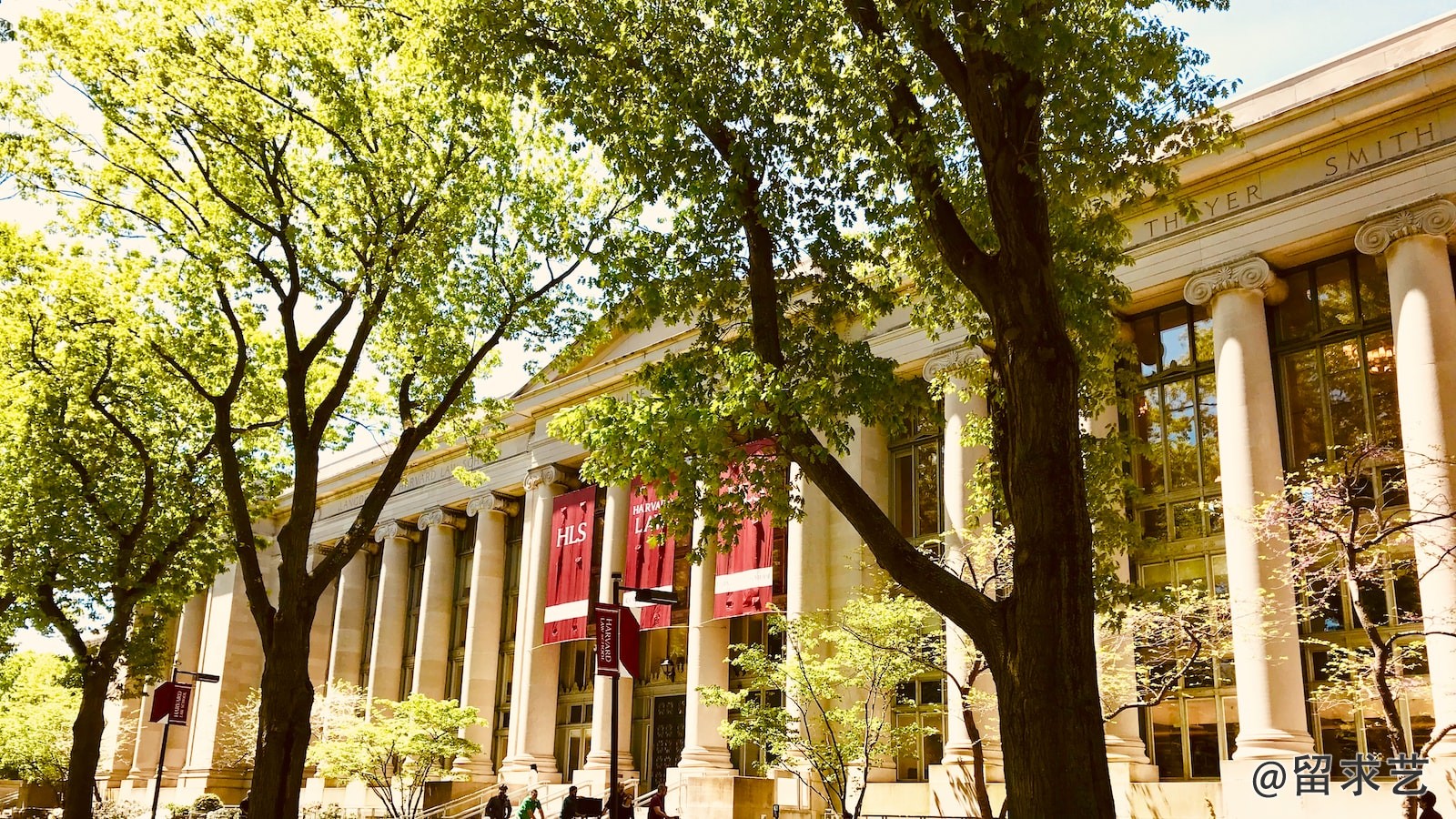 机械类专业去香港大学和香港科技大学哪个容易.哪个好