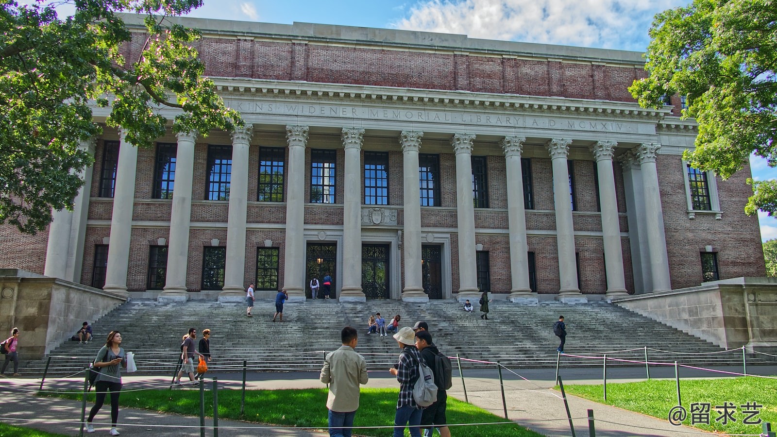 温州医科大学三年制眼视光技术就业前景