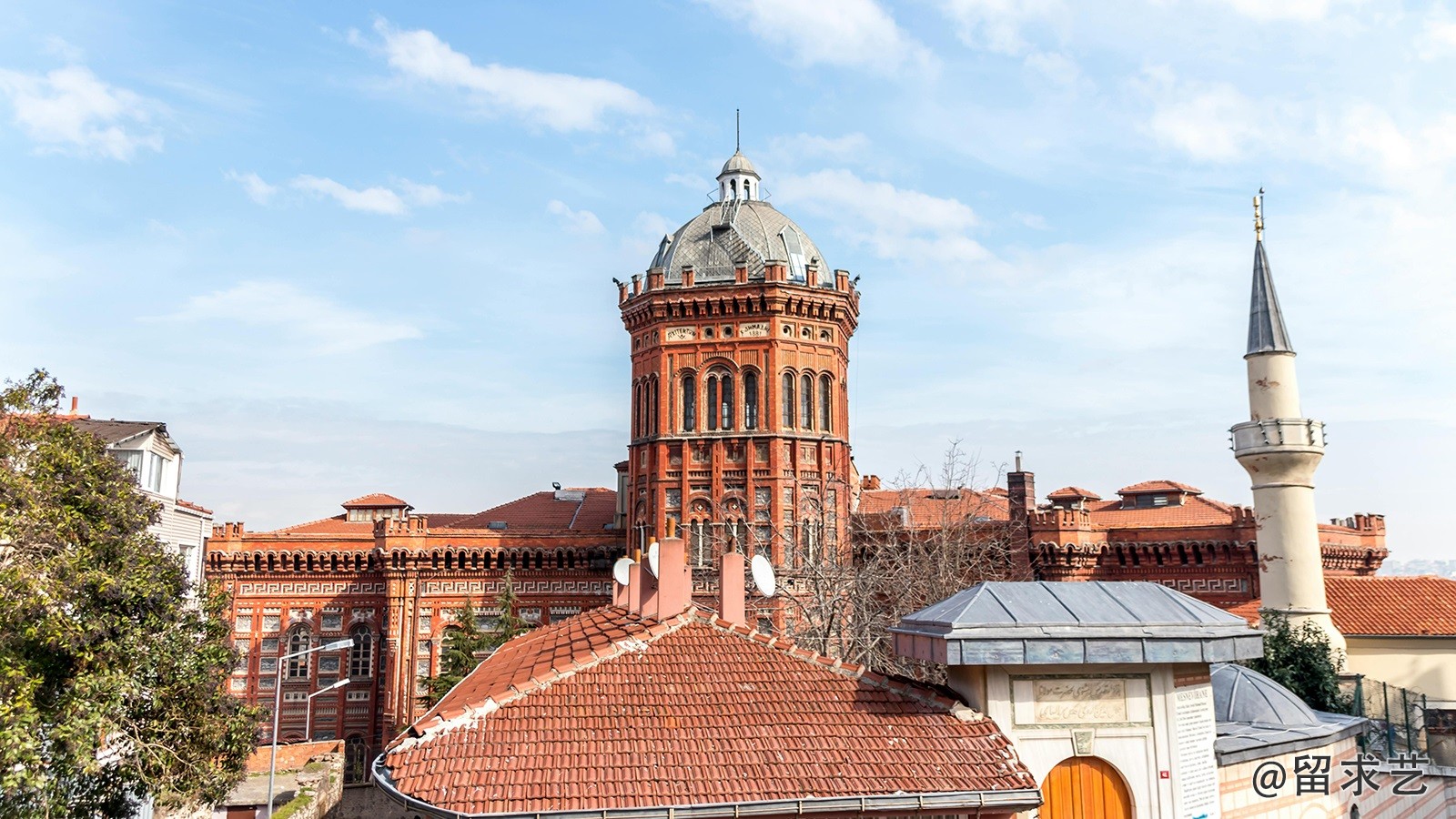 national university 有没有人认识这个学校