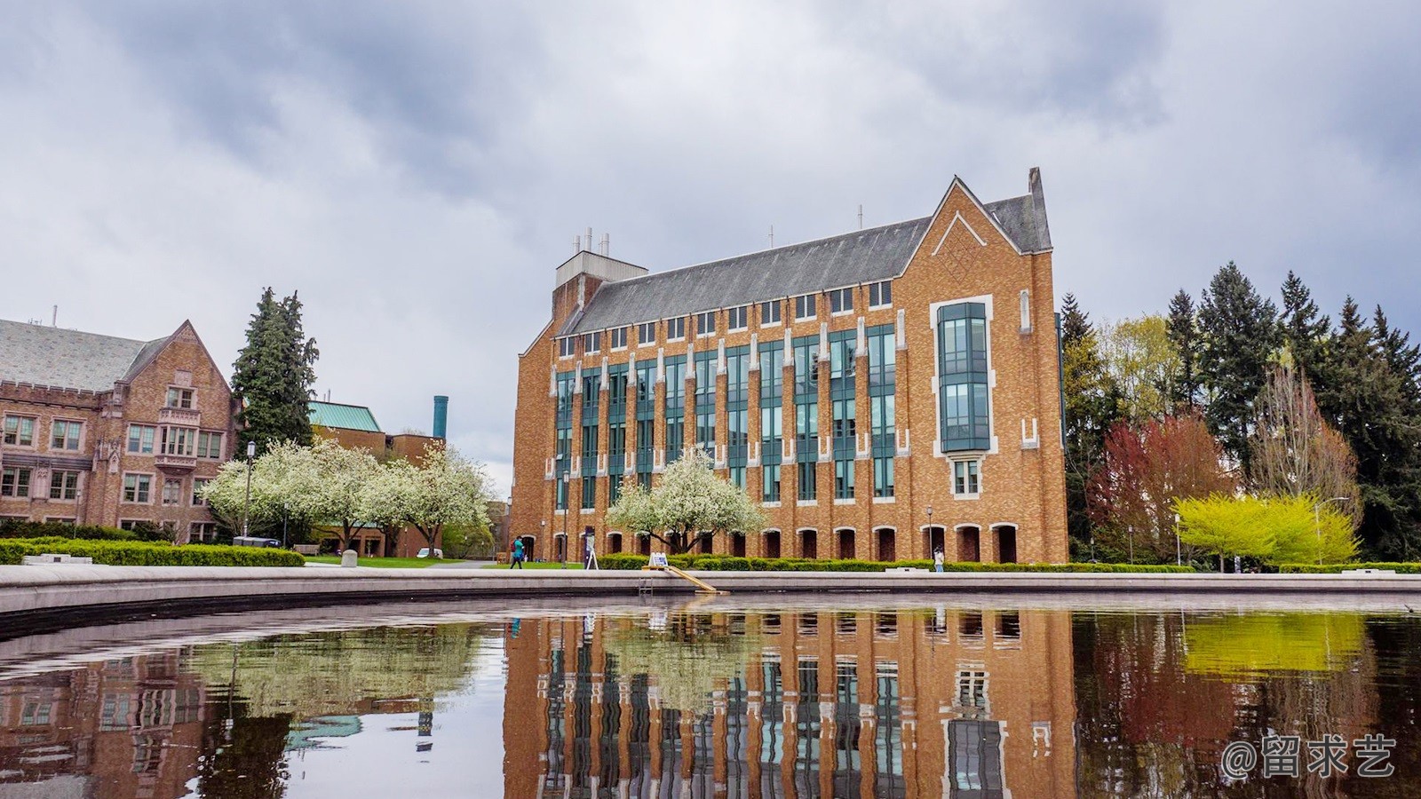 国内大一学生能直接转学到英国大学吗