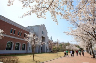 启明大学