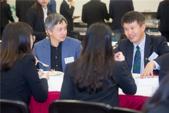 香港大学的商学院怎么样?