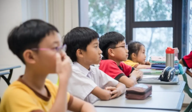 圣士提反书院附属小学好吗？